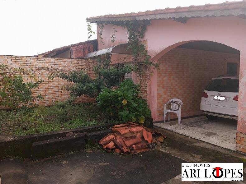 Casa à venda com 3 quartos, 180m² - Foto 3