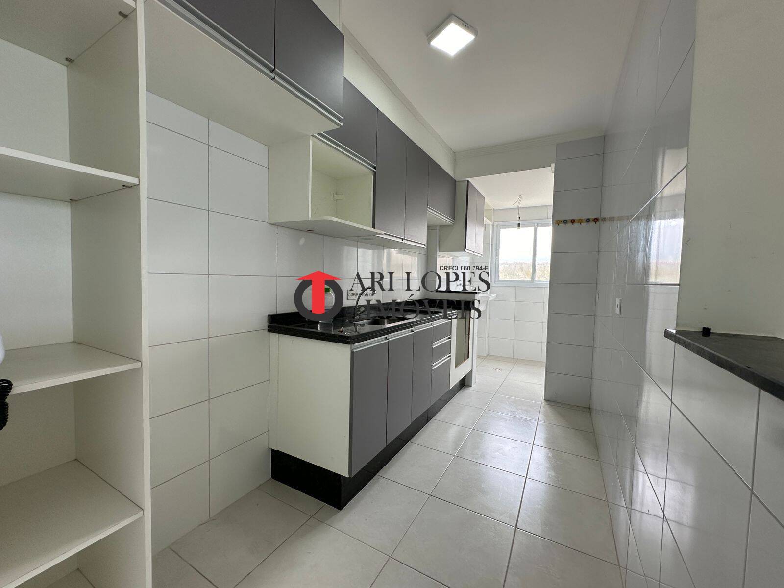 Apartamento à venda com 2 quartos - Foto 4