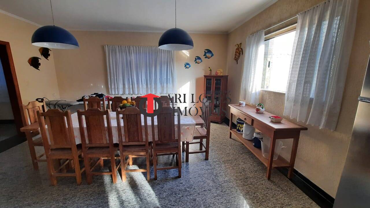 Casa à venda com 6 quartos, 460m² - Foto 14