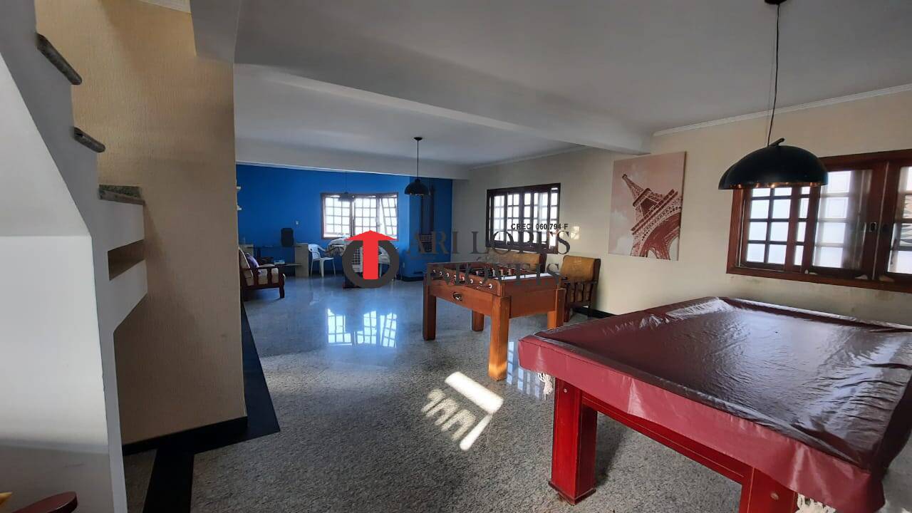 Casa à venda com 6 quartos, 460m² - Foto 16