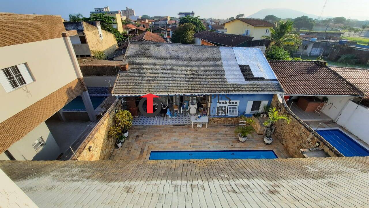 Casa à venda com 6 quartos, 460m² - Foto 33